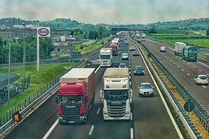 1 in 4 HGV fleet operators 'still not using telematics'