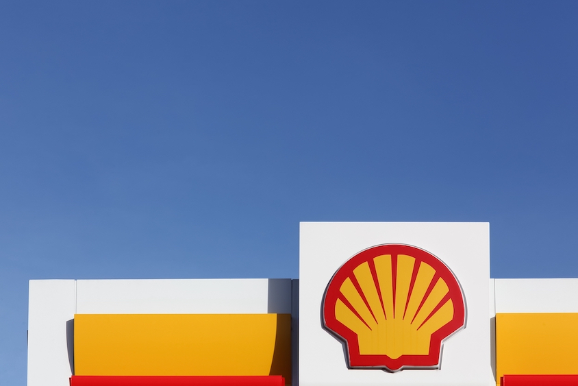 Shell logo on top of forecourt