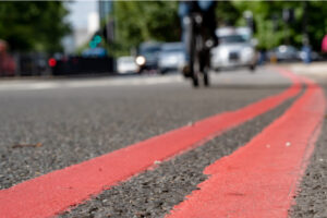 double red line on road